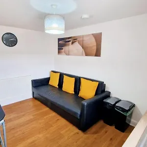  Apartment Jpl